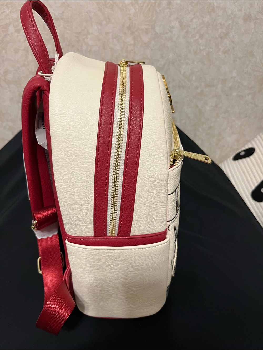 Mini Backpack — White & Red - Picture 4 of 8